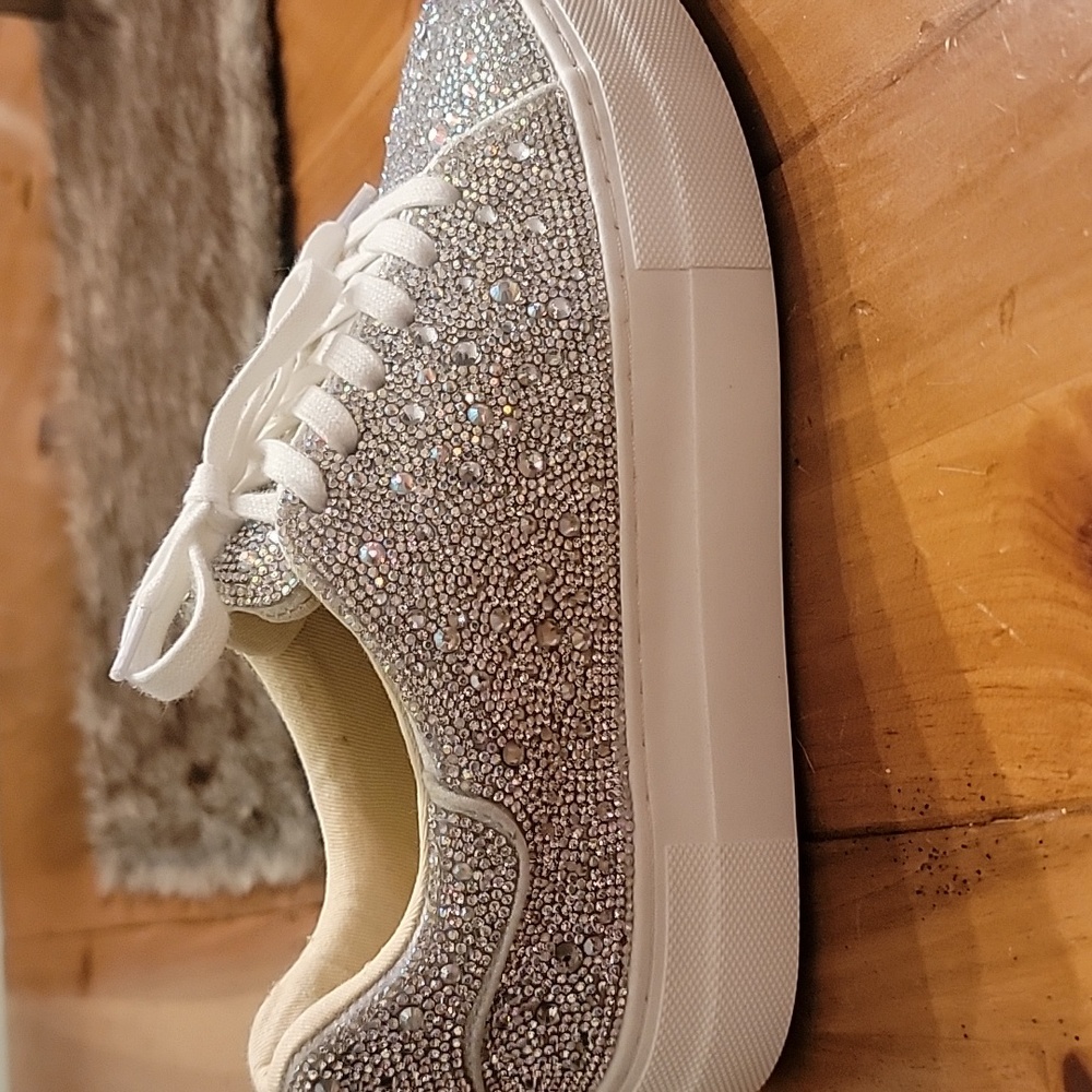 Betsey Johnson Sidny Platform - Picture 4 of 8